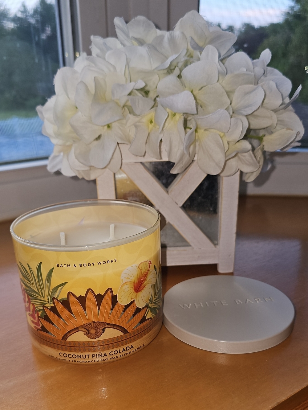 Bath & Body Works Yellow Coconut Piña Colada 3-Wick Candle